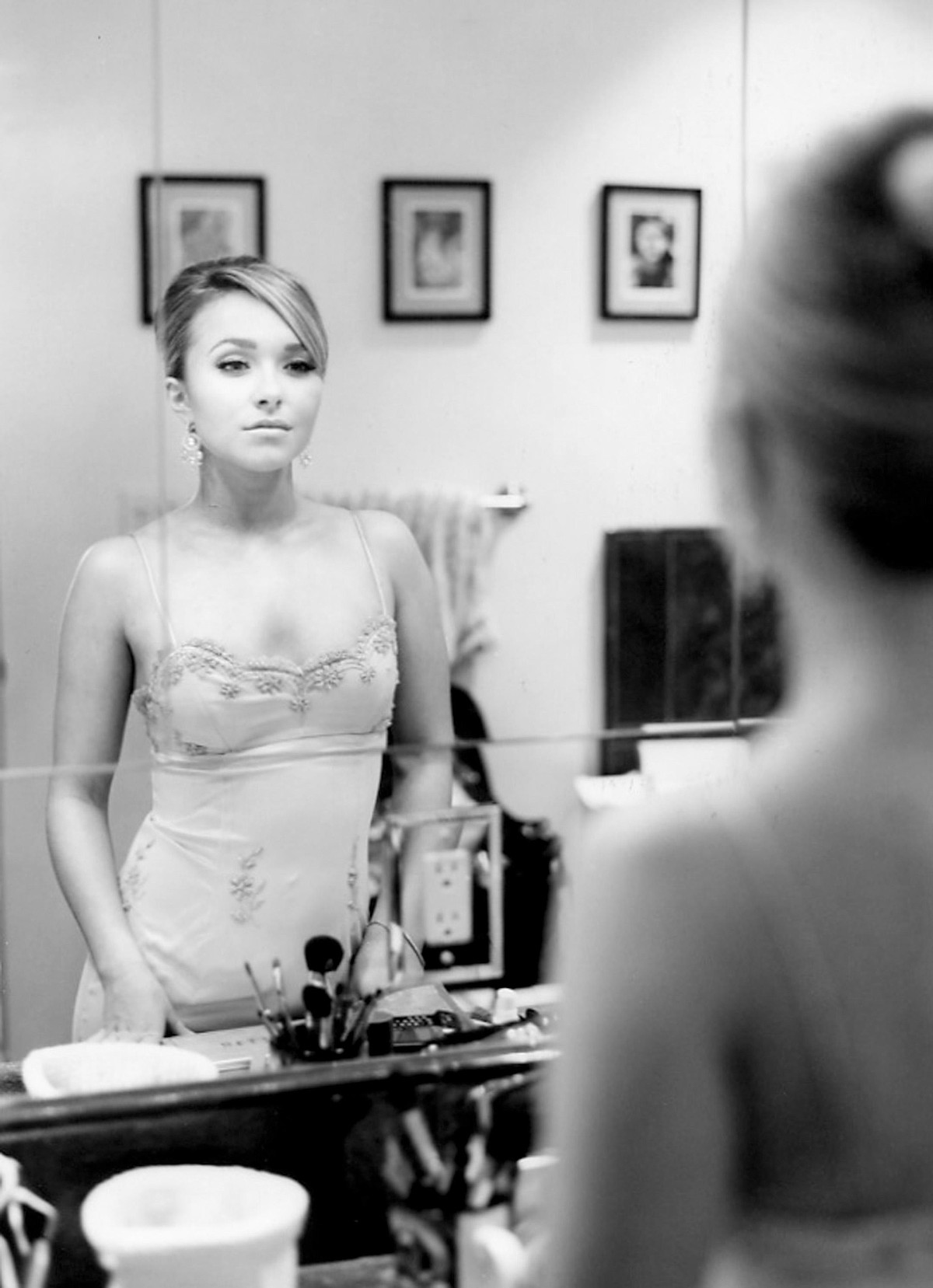 Hayden Panettiere Sexy Lingerie Photo Shoot For Lush Magazine Review