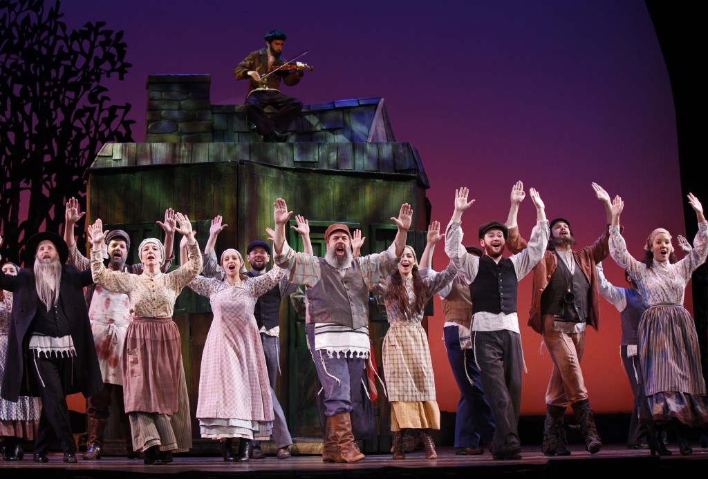 Cast of Fiddler on the Roof National Tour Peabody St Louis
