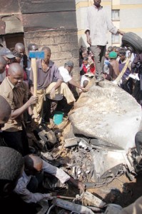 nairobi-plane-crash-kibera-slums-give-a-damn