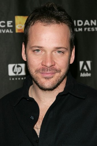 Peter Sarsgaard Starring In Kelly Reichardts Night Moves