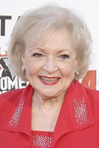 Betty White Host SNL May 8