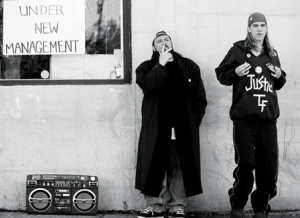 Jay and Silent Bob Outside Quick Stop NJ