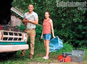 Kevin Costner and Diane Lane as Jonathan and Martha Kent