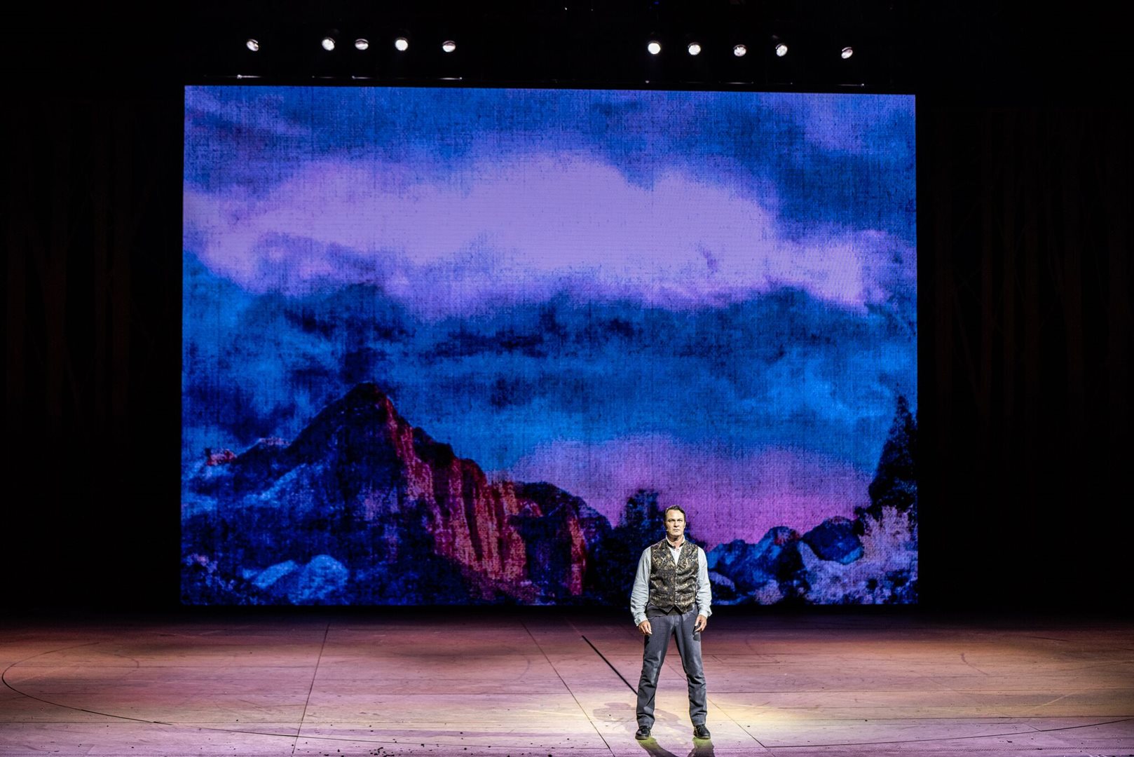 Theatre Review The Muny Strikes Gold With a ‘Paint Your Wagon’ Update