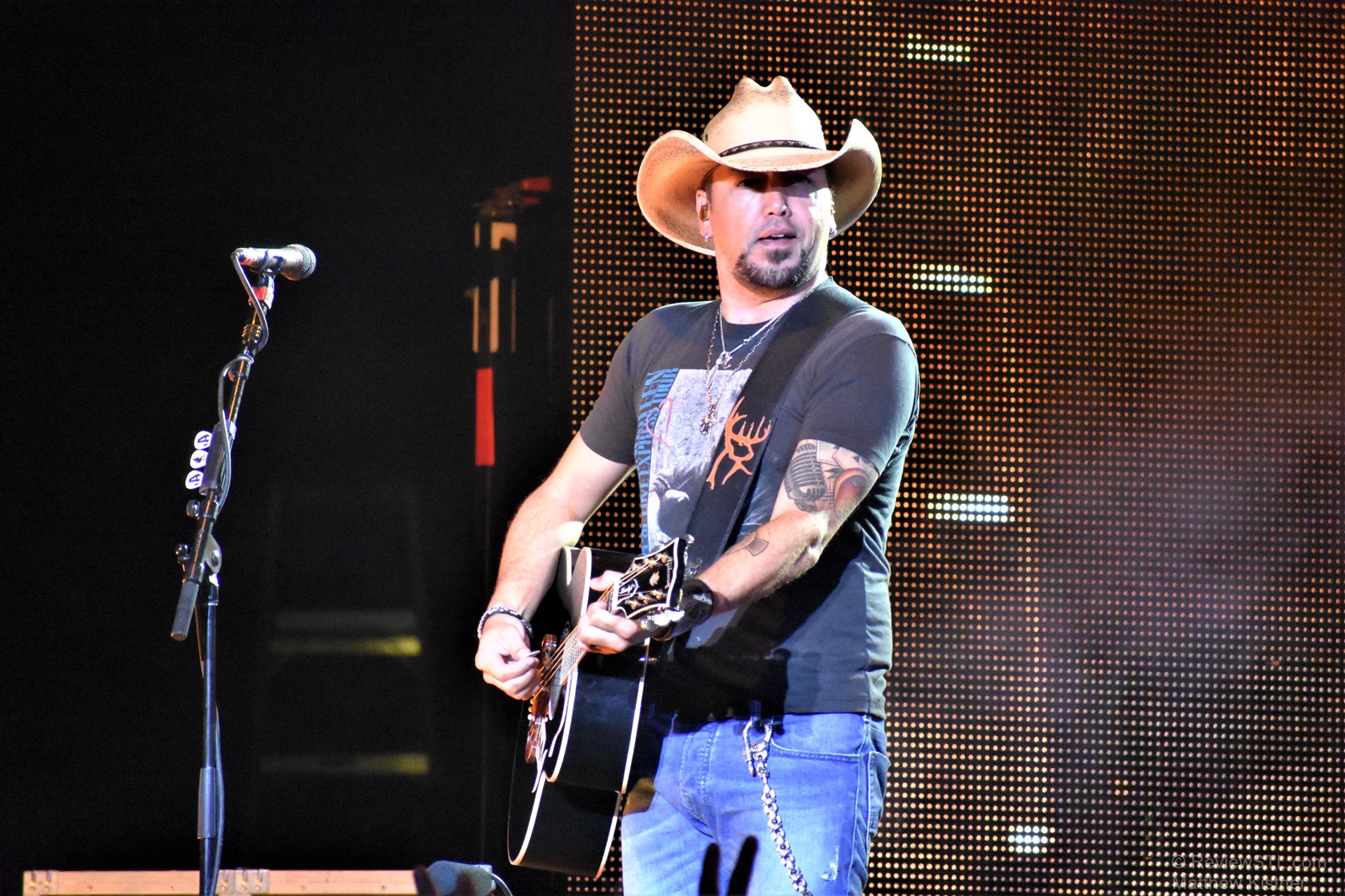 Review + Photos: Jason Aldean: Ride All Night Tour 2019 at Hollywood Casino Amphitheatre (8/24 ...