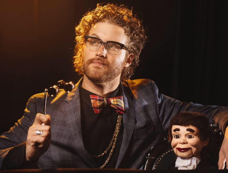 Review TJ Miller Stand Up at Helium Comedy Club in St. Louis Review